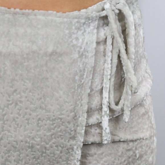 BLX THE LABEL - KEEP ME BUSY SKIRT - Picture 3 of 4